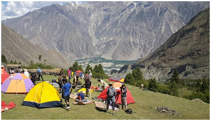 گلگت بلتستان میں سیاحت میں بہتری دیکھنے میں آرہی ہے کیونکہ مئی سے 700،000 افراد خطے کا دورہ کرتے ہیں