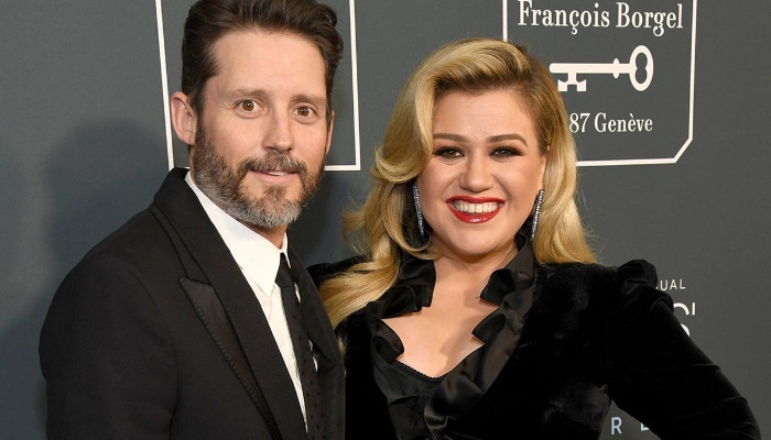 Kelly Clarkson's spousal support to husband 'temporary' until divorce ...