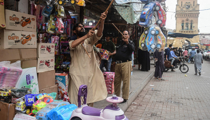 ایس ایچ اوز اب ایس او پیز کی خلاف ورزی کرنے والوں کے خلاف کارروائی کر سکتے ہیں۔