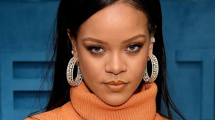 Rihanna Is Now Officially a Billionaire With an Estimated Net Worth of $1.7  Billion, Making Her the Richest Female Musician in the World – Fashion Bomb  Daily