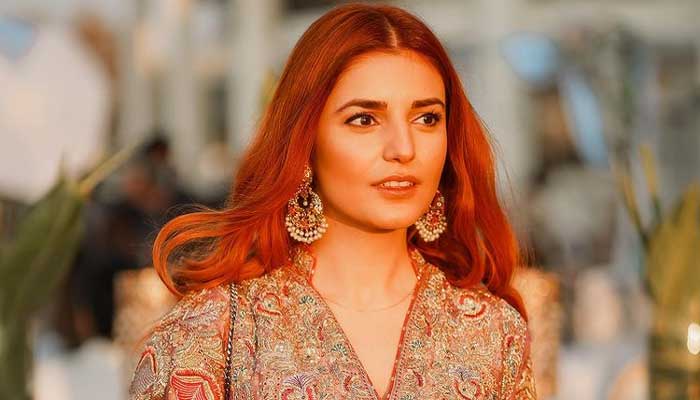 Momina Mustehsan returns to social media after break