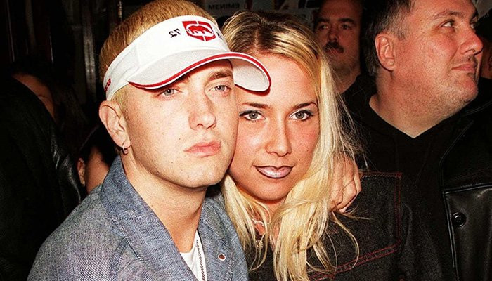 Why did Eminems ex-wife Kim Mathers try to kill herself? AllFamous pic