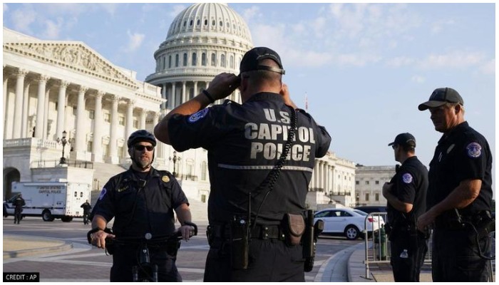 US Police Investigating Suspicious Vehicle Outside US Capitol Building