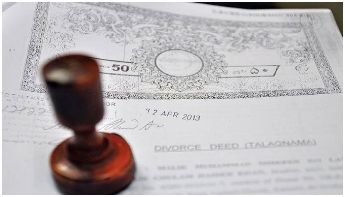 Picture showing a divorce deed. Photo: File.