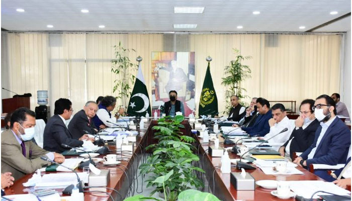 Cabinet Committee on Energy approves Pakistan Oil Refinery Policy 2021