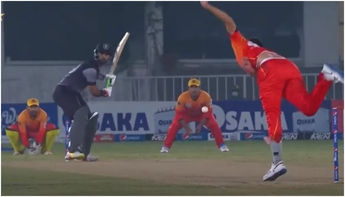 Fakhar Zaman gets ready to dispatch a ball for six. Photo: Pakistan Cricket YouTube screengrab