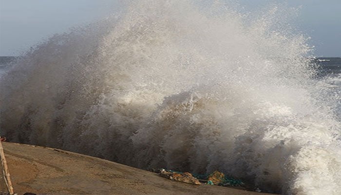 Heavy rains may cause urban flooding in Ormara, Pasni, Gwadar, Jiwani and Turbat cities, while a windstorm may cause damages to vulnerable structures along the Makran coast, according to PMDs weather alert. Photo: Geo.tv/ file