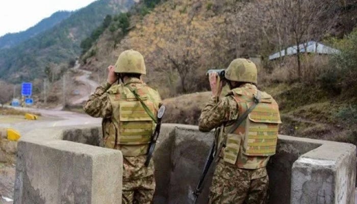 Pakistan Army soldiers man a post at the Line of Control (LoC). — AFP/File