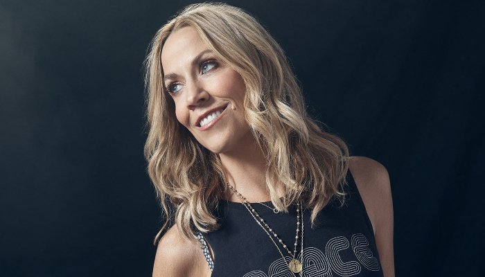 Sheryl Crow shares details about her motherhood journey