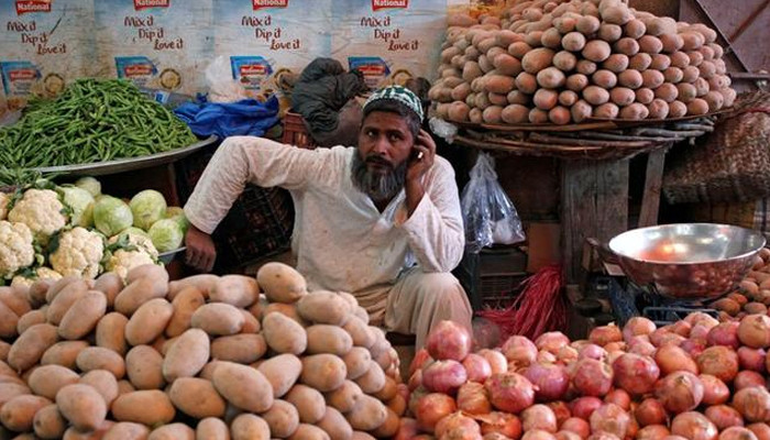 مہنگائی میں اضافہ: ٹماٹر، چینی اور 23 دیگر اشیاء کی قیمتوں میں اضافہ