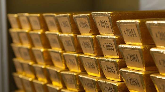 Gold Up Rs2,000 Per Tola Amid Depreciation In Rupee