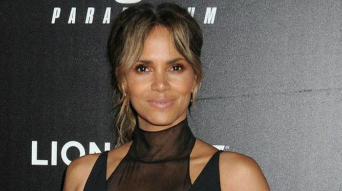 Halle Berry intended to set her ‘Catwomen’ Razzi Award ‘on fire’