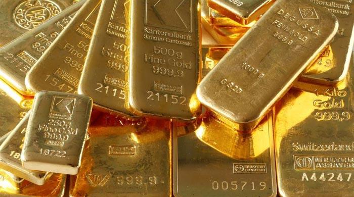 Gold price rises by Rs250 in Pakistan