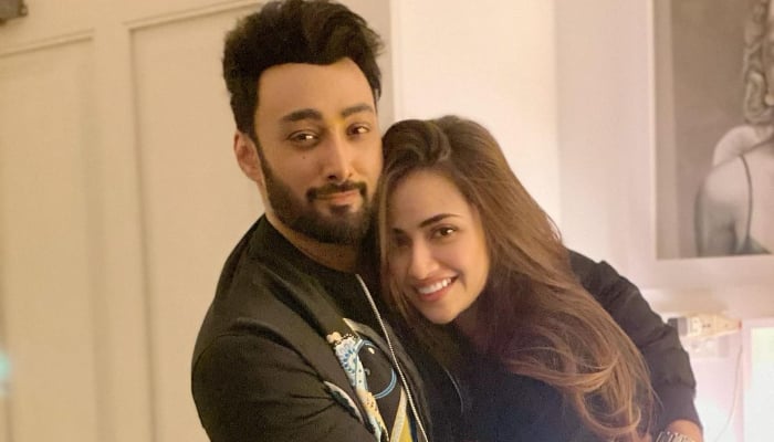 Sana Javed marked her husband Umair Jaswal’s 35th birthday on December 20 with a loved-up note