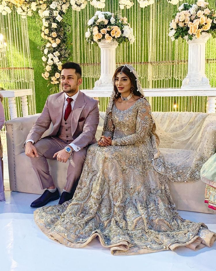 Mariam Ansari wraps up wedding festivities with day-time valima: See