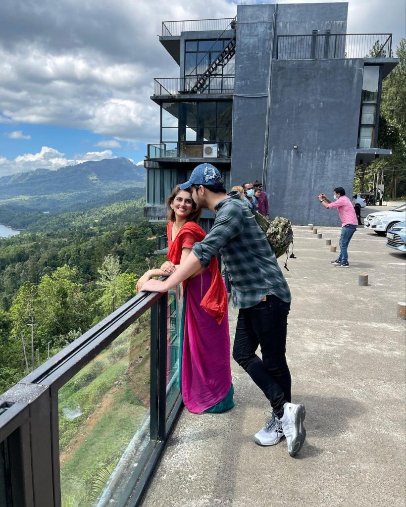 Hiba Bukhari, Arez Ahmed demand attention in Srilankan honeymoon outfits: See pics