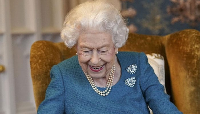 Queen Elizabeth shares her first message as she recovers from Covid-19