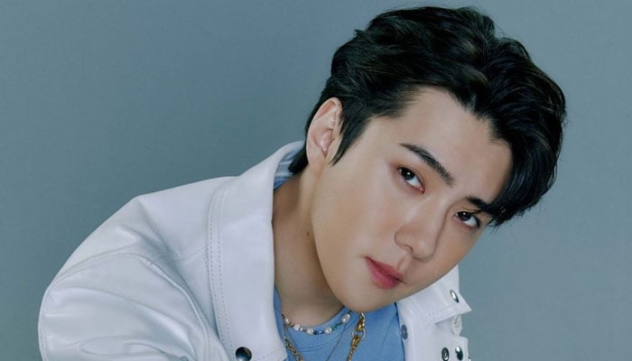 EXO’s Sehun undergoes surgery, updates fans on recovery