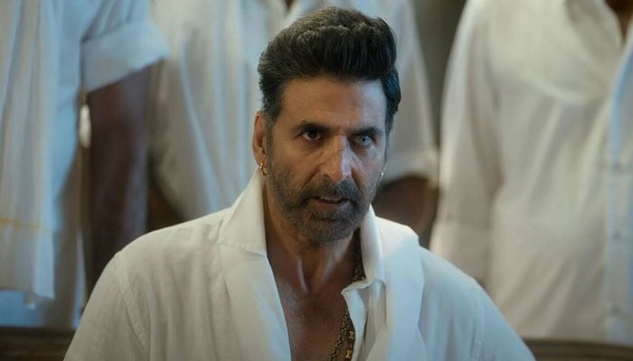 Akshay Kumar says wearing lenses in his eyes for Bachchan Pandey was ‘extremely difficult’