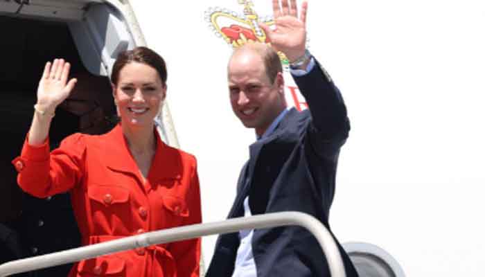 Kate Middleton changes outfit aboard plane before landing in Jamaica