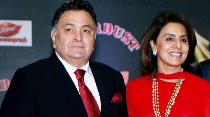 Neetu Kapoor Talks About Consulting A Psychiatrist After Rishi Kapoor ...