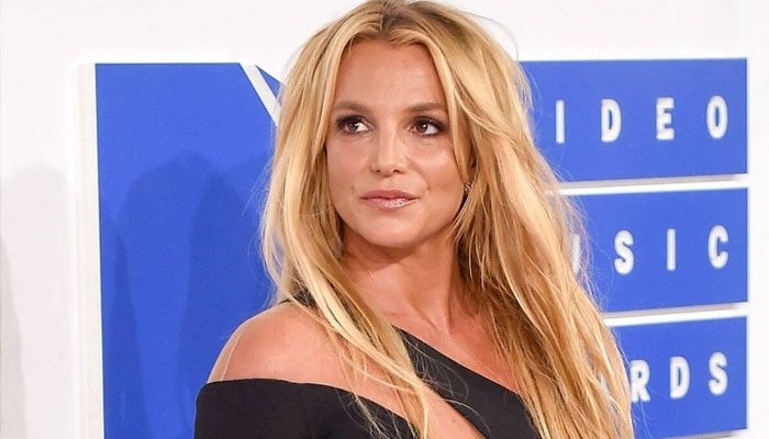 Watch: Britney Spears grooves on Justin Bieber’s song I Dont Care