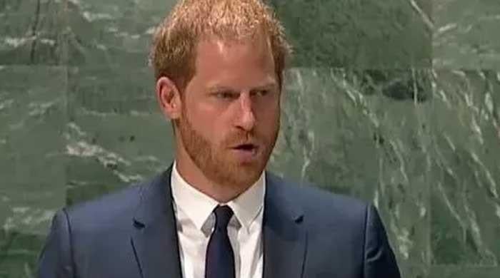 prince Harry looks 'so sad and angry' at UN