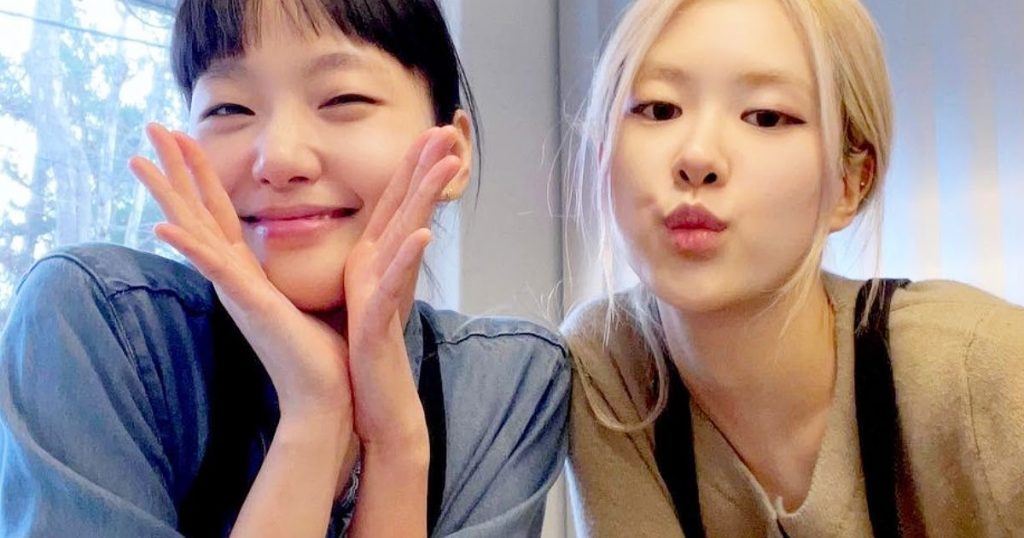 BLACKPINKs Rose and Actress Kim Go Eun pose together while baking