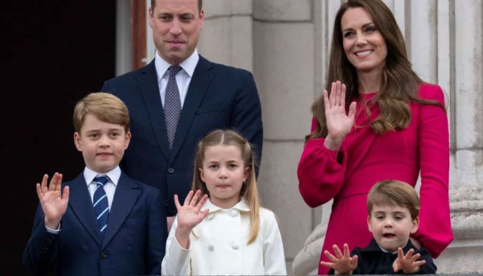 Prince William prepares Princess Charlotte for future royal role