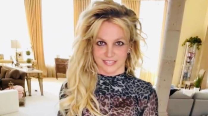 Britney Spears flaunts her stunning fashion collection, reveals how she ...