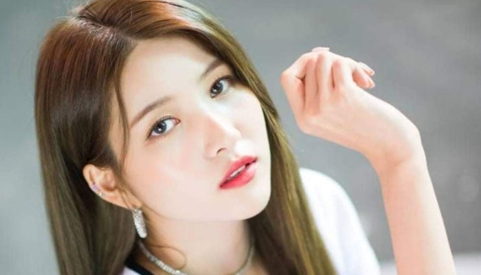 Former GFRIEND member Kim So Jung set to part ways with IOK Company: Details