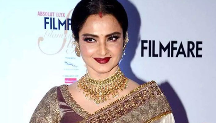 Rekha Xx Bf Hd Video - Rekha confesses she 'never wanted to be an actor'