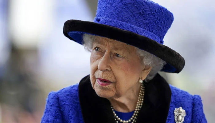 Queen put on ‘brave face’ despite ‘considerable pain’ before death