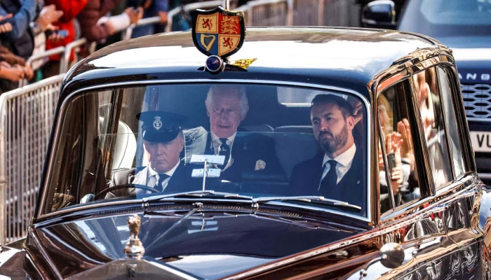 Video: King Charles leads Queen Elizabeth’s coffin procession