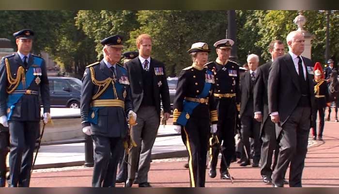 Prince Andrew and Harry join other royals as Queens coffin leaves Buckingham Palace