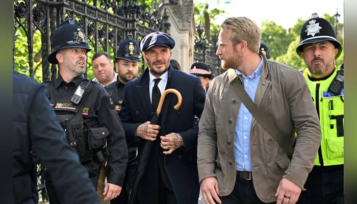 David Beckham accused of ‘media exposure’ over joining long queue for The Queen