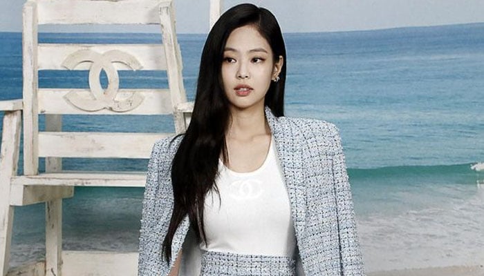 YG promises to take severe legal action for spreading Jennie personal photos