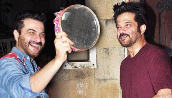 Anil Kapoor wishes brother Sanjay on 60th birthday