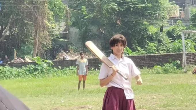 Anushka Sharma shoots in Howrah for Chakda Xpress