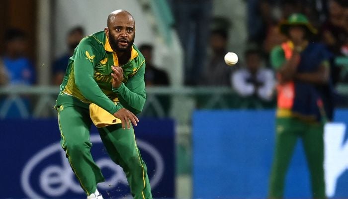 South Africa´s captain Temba Bavuma throws the ball during the first one-day international (ODI) cricket match between India and South Africa at the Ekana Cricket Stadium in Lucknow on October 6, 2022.— AFP