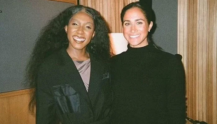 Meghan Markle poses with comedian Ziwe Fumudoh in unseen pic