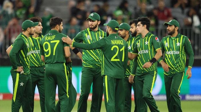 What are the chances for Pakistan to qualify for T20 WC semifinal?