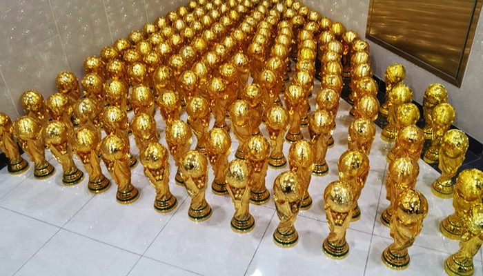 fake-world-cup-trophies-seized-pakistan-and-the-world-news