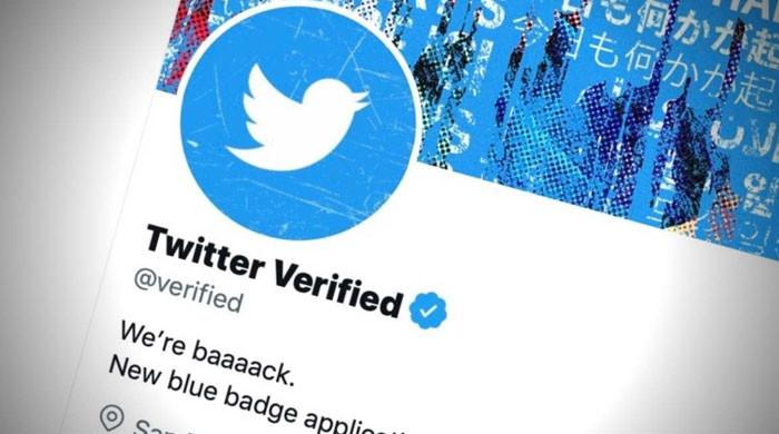 Twitter to pay verified creators for ads in replies, Musk says