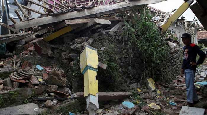Aftershocks Heavy Rain Hamper Indonesia Earthquake Rescuers