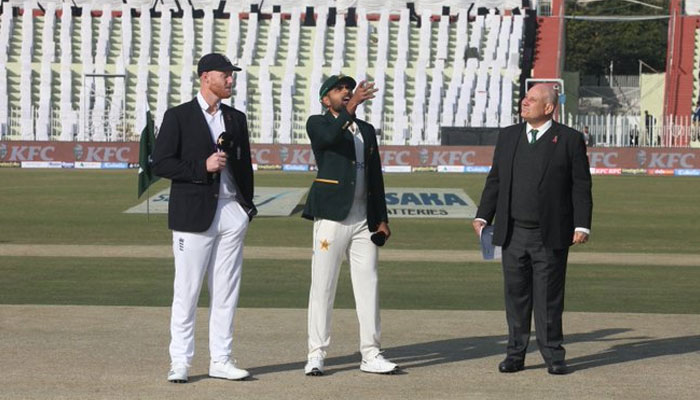 England captain Ben Stokes and Pakistan skipper Babar Azam at the toss. — Twitter/PCB