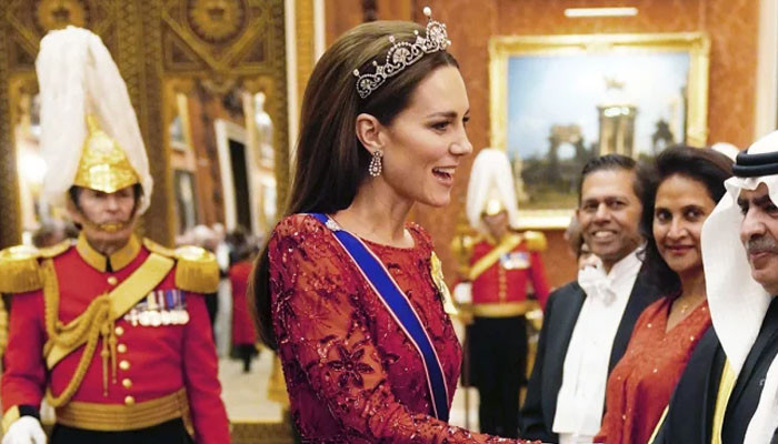 Princess Kate Middleton Dazzles In Rare Tiara For Palace Reception 