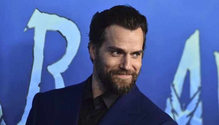 Henry Cavill to become next James Bond? Deets inside