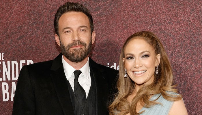 Ben Affleck, Jennifer Lopez kick off Christmas celebrations with grand party