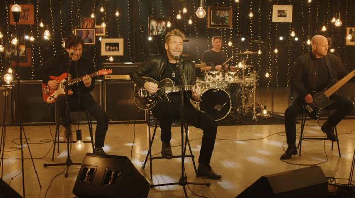 Ryan Reynolds ropes in Nickelback to cover hit ‘Spirited’ song: WATCH